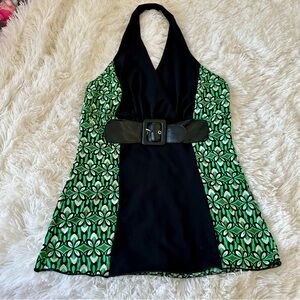 Tendency Women’s Junior’s Black Green Halter Top  Size: Medium